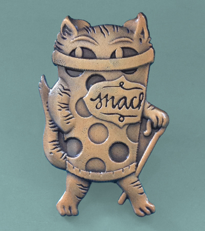 SNAC CAT / art pin